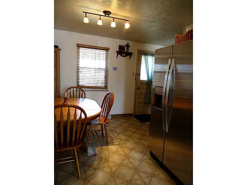 1217 Kings Mill Road Aliquippa, PA 15001 - Photo 5 of 24 Dining Room.