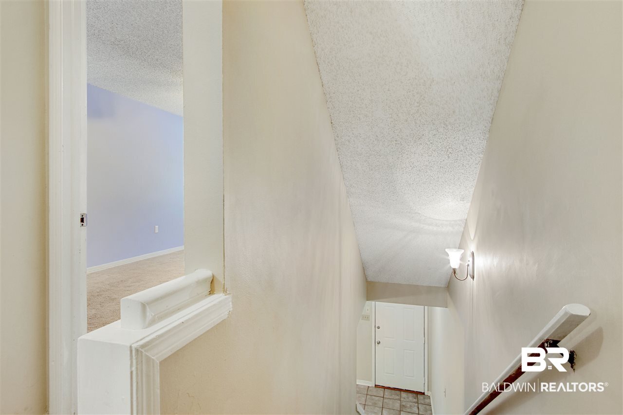 954 Dickenson Avenue Mobile, AL 36609 - Photo 21 of 26