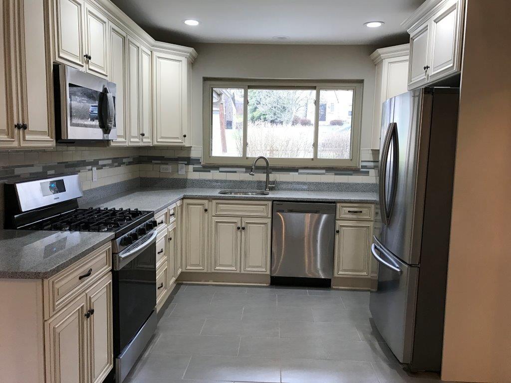 4741 Baptist Road Whitehall, PA 15227 - Photo 4 of 25 Gallery Image 4