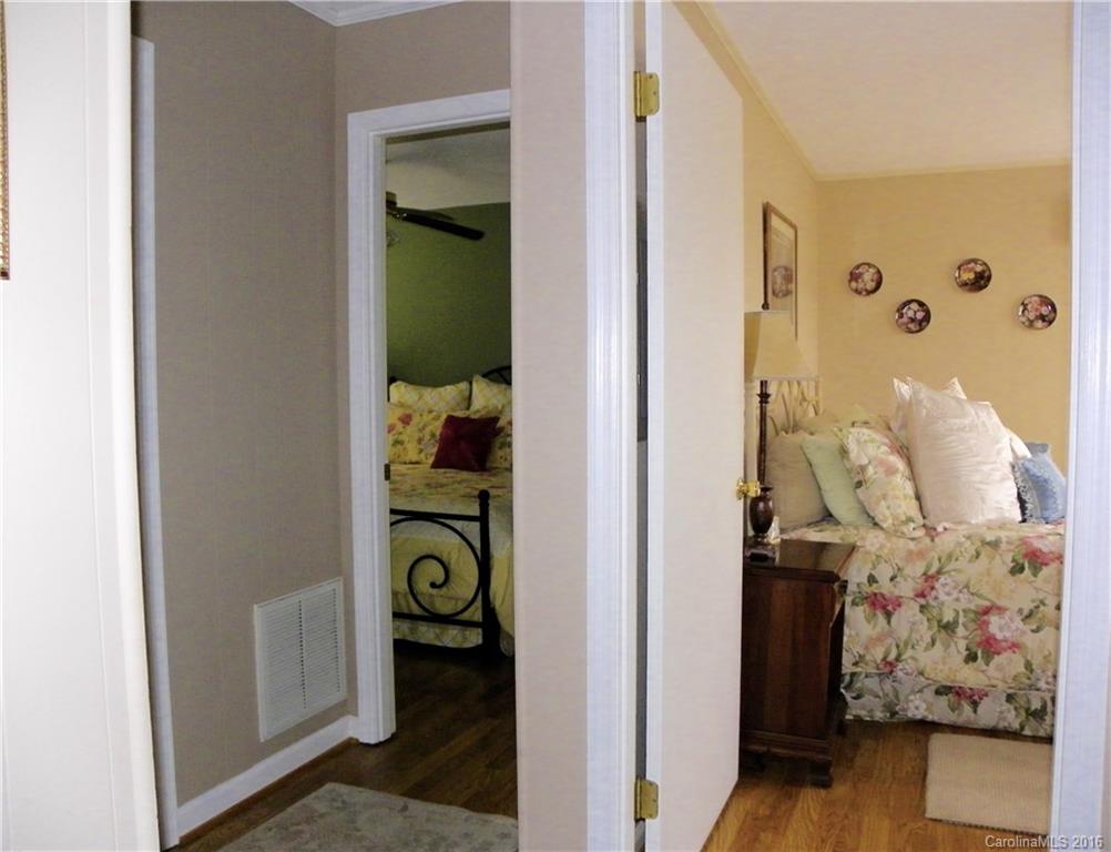 139 Ridge View Circle, Unit 52 Lake Lure, NC 28746 - Photo 22 of 24 Gallery Image 22