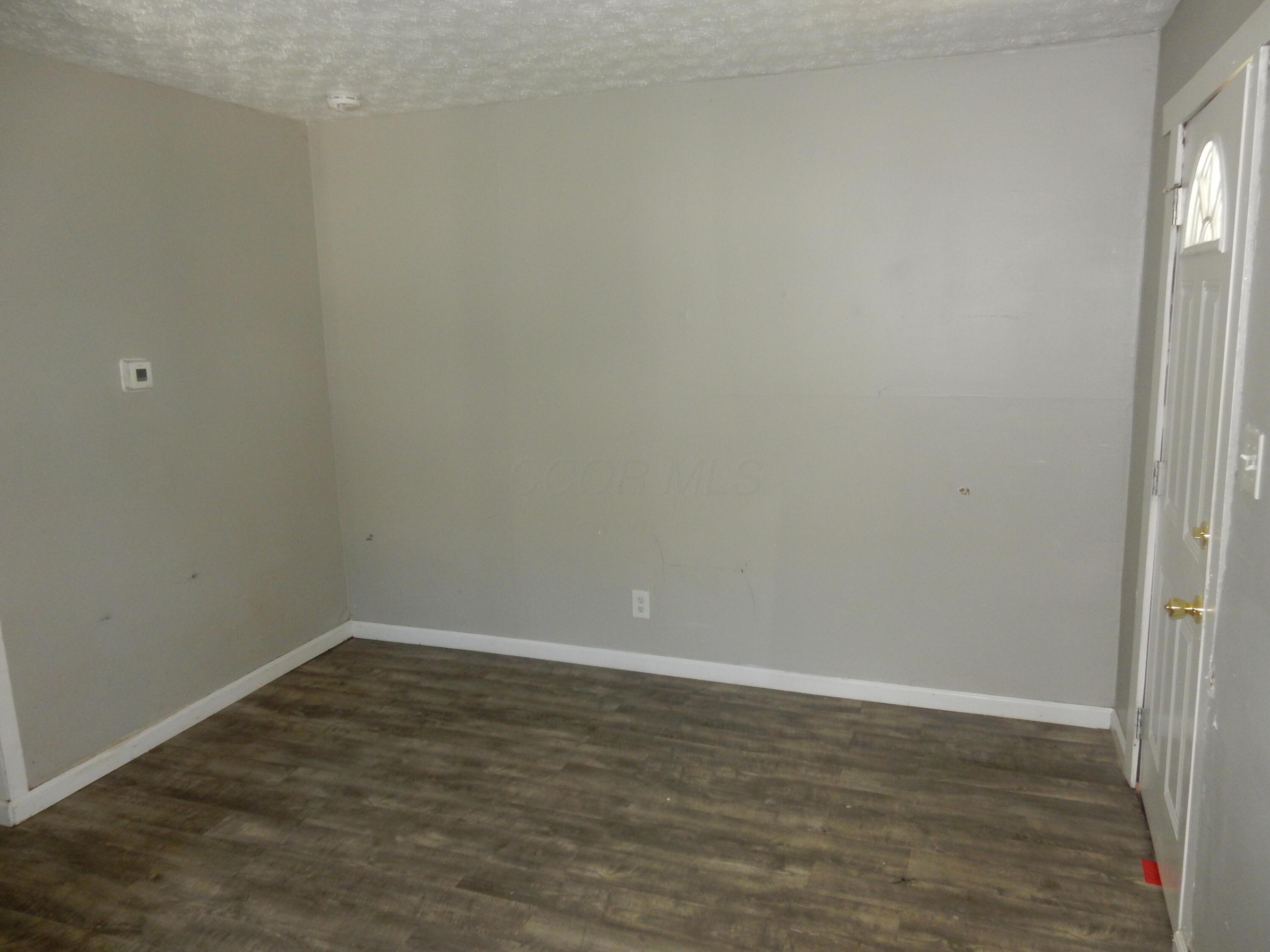 2059 Sale Road Columbus, OH 43224 - Photo 12 of 18 DSCN0279