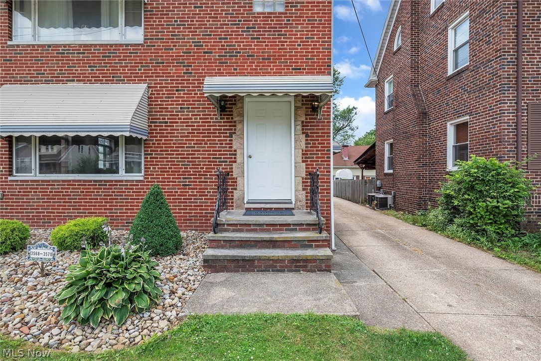 3568 Warren Road Cleveland, OH 44111 - Photo 5 of 33 Welcome
