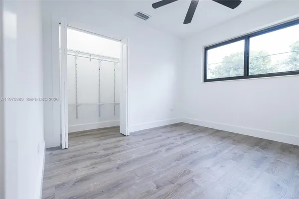 $5,850 | 3401 Southwest 17th Street, Unit 3401, Miami, FL 33145