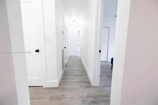 $5,850 | 3401 Southwest 17th Street, Unit 3401, Miami, FL 33145