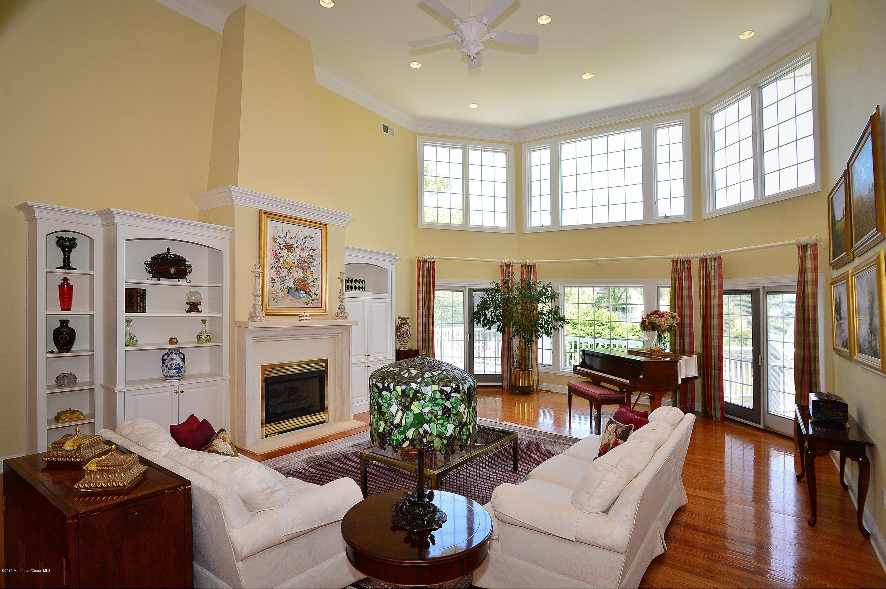 19 Oakes Road Rumson, NJ 07760 - Photo 6 of 43 Great Room