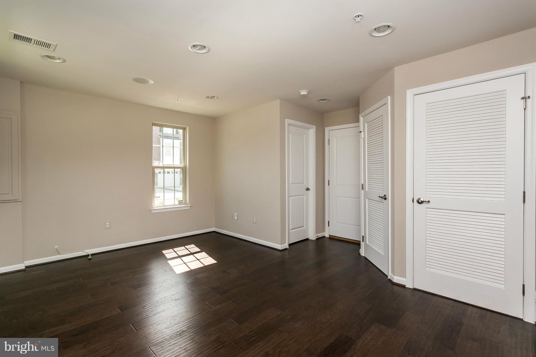 1100 Windlass Glen Road Middle River, MD 21220 - Photo 3 of 29 Interior (General)