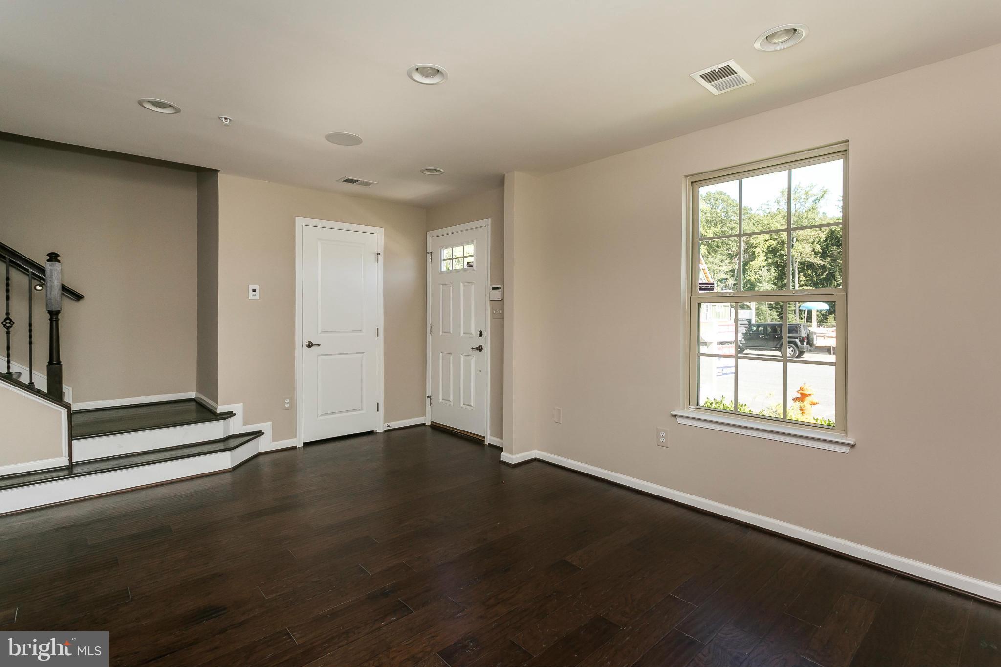 1100 Windlass Glen Road Middle River, MD 21220 - Photo 4 of 29 Interior (General)