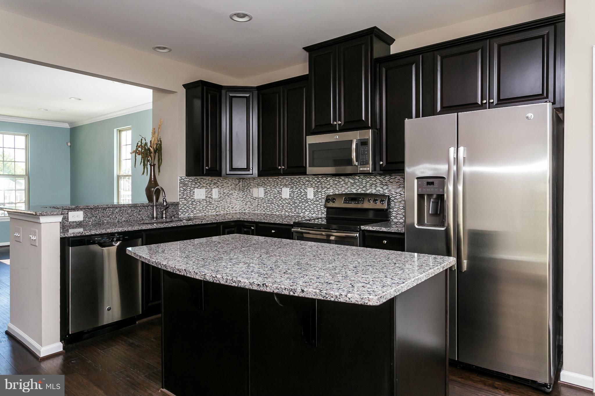 1100 Windlass Glen Road Middle River, MD 21220 - Photo 10 of 29 Kitchen