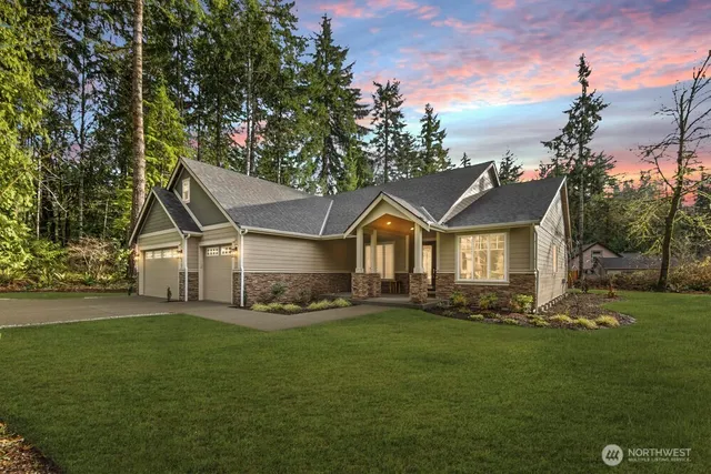 $1,335,000 | 2703 44th Avenue Northwest, Olympia, WA 98502