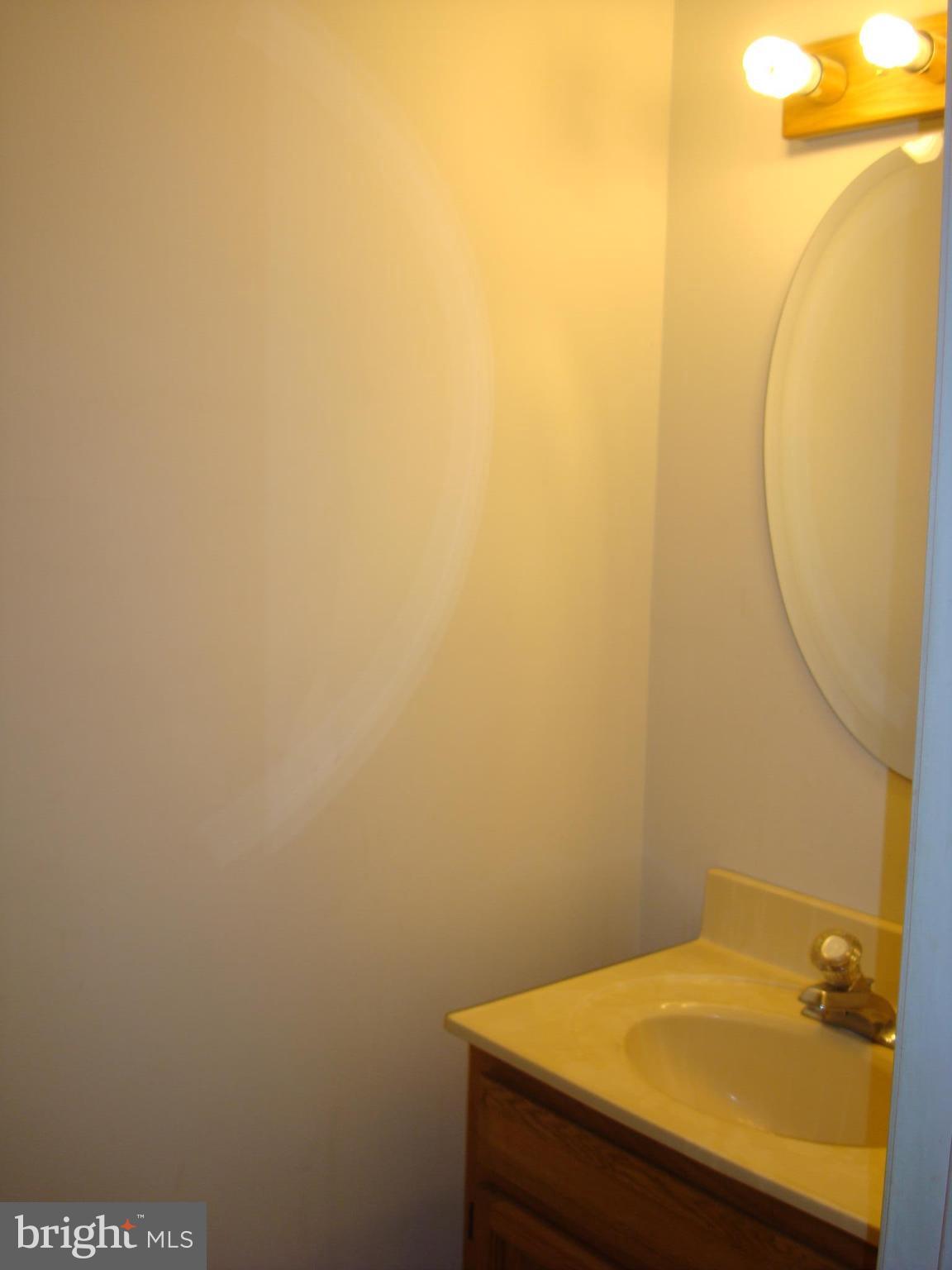 4728 Idlewilde Road Shady Side, MD 20764 - Photo 7 of 24 Main Level 1/2 Bath