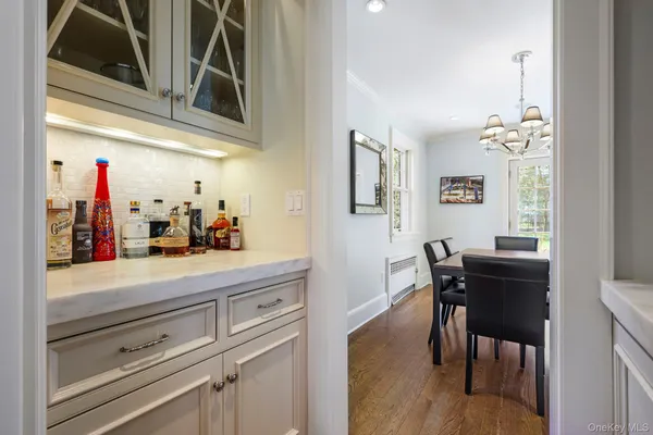 $2,495,000 | 134 Brewster Road, Scarsdale, NY 10583