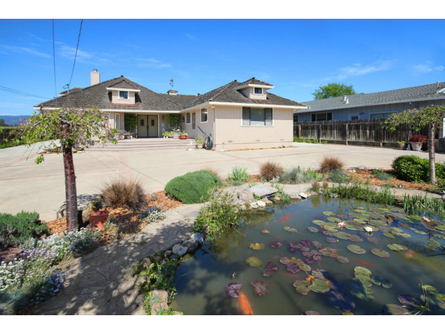 220 Calabasas Road Watsonville, CA 95076 - Photo 19 of 25 Gallery Image 19