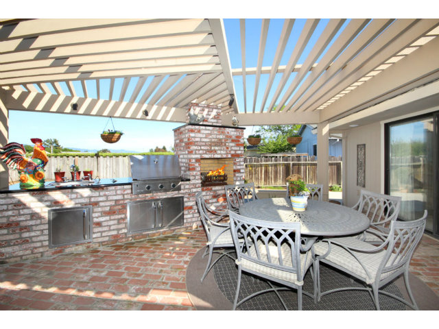 220 Calabasas Road Watsonville, CA 95076 - Photo 23 of 25 Gallery Image 23