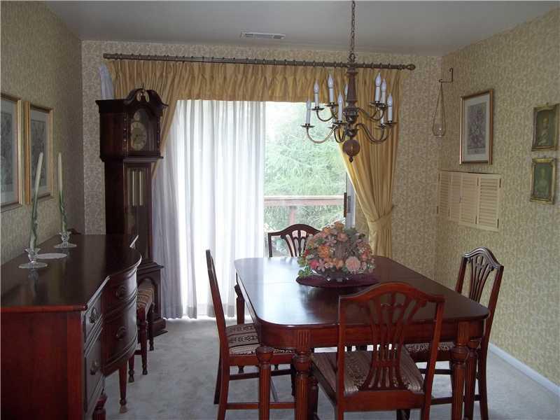 21 High Street Monessen, PA 15062 - Photo 4 of 22 Dining Room.