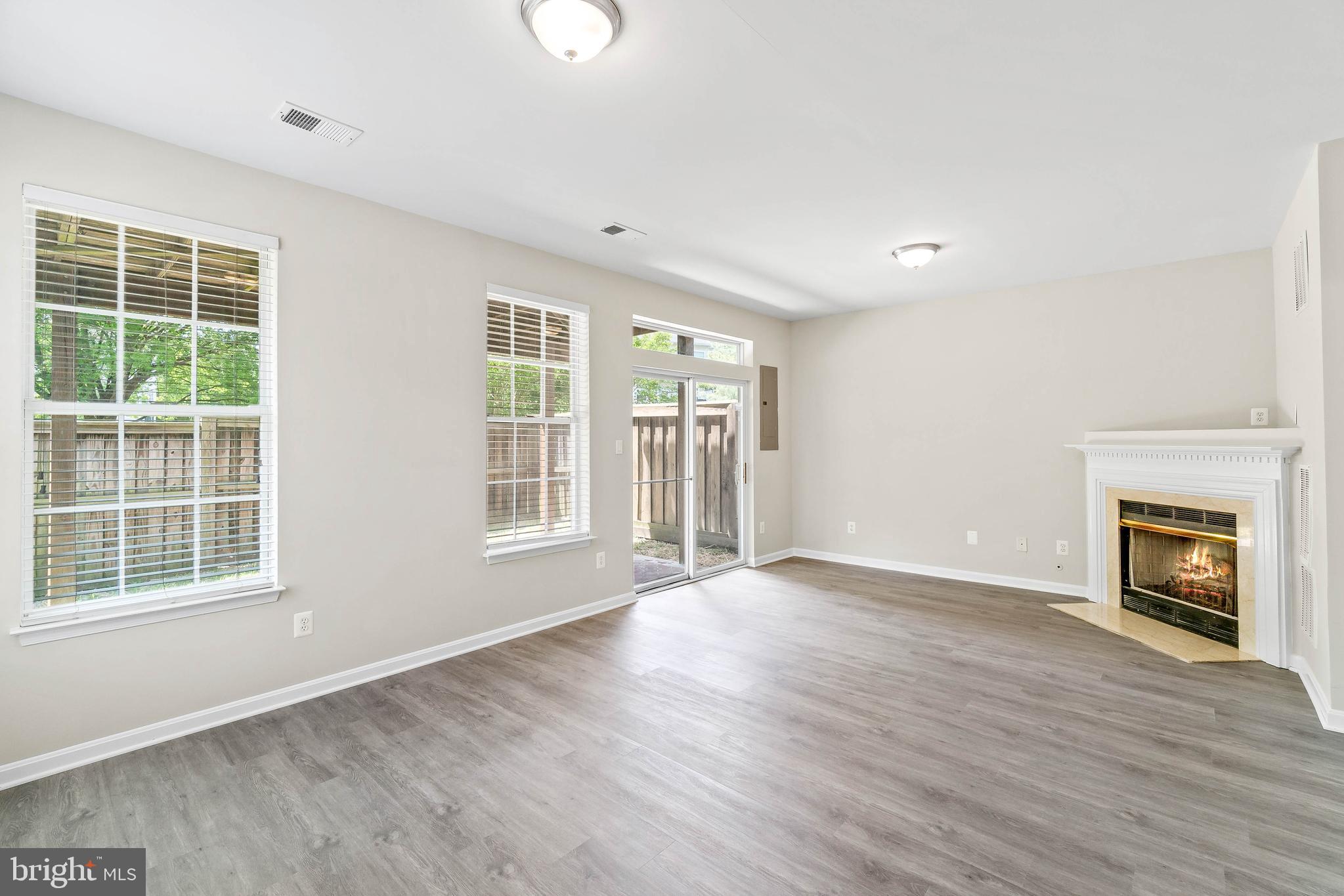 43195 Riders Square Ashburn, VA 20148 - Photo 7 of 35