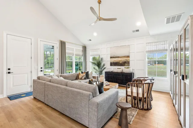 $439,990 | 6 Cantona Drive, Summerville, SC 29483