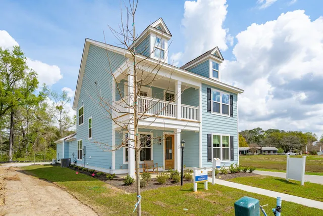 $439,990 | 6 Cantona Drive, Summerville, SC 29483