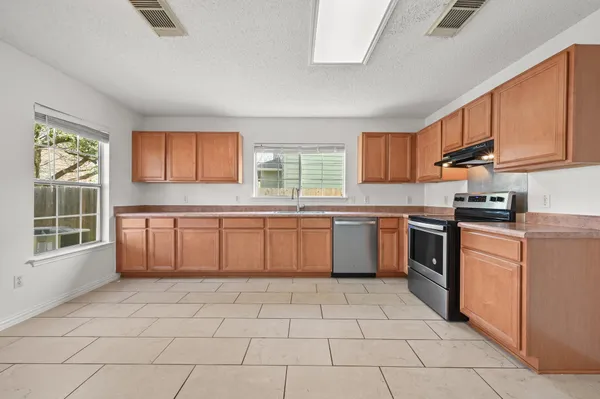 $282,844 | 141 Wild Buffalo Drive, Kyle, TX 78640