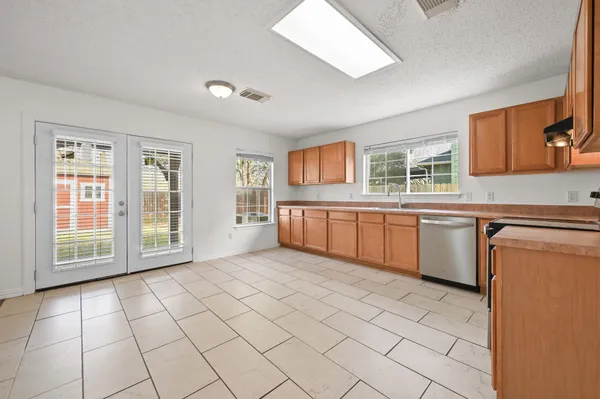 $282,844 | 141 Wild Buffalo Drive, Kyle, TX 78640