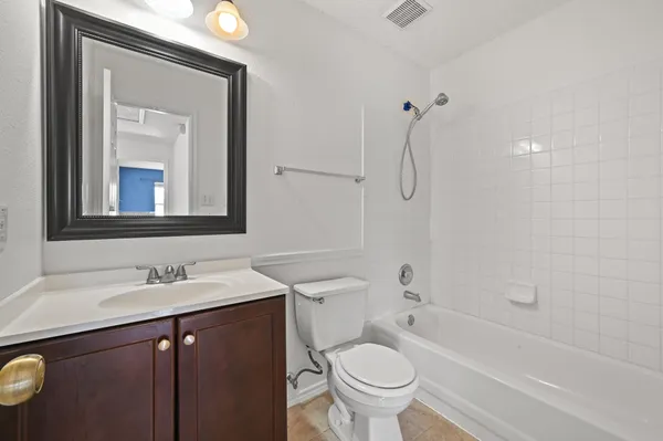 $282,844 | 141 Wild Buffalo Drive, Kyle, TX 78640