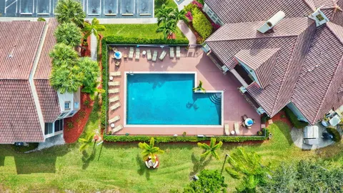 $257,500 | 815 West Boynton Beach Boulevard, Unit 6201, Boynton Beach, FL 33426