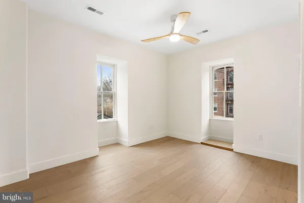 $6,250 | 300 Kings Highway East, Unit C, Haddonfield, NJ 08033