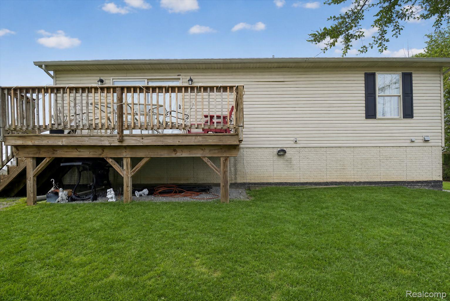 6198 Brancheau Road Newport, MI 48166 - Photo 12 of 47 f.jpg