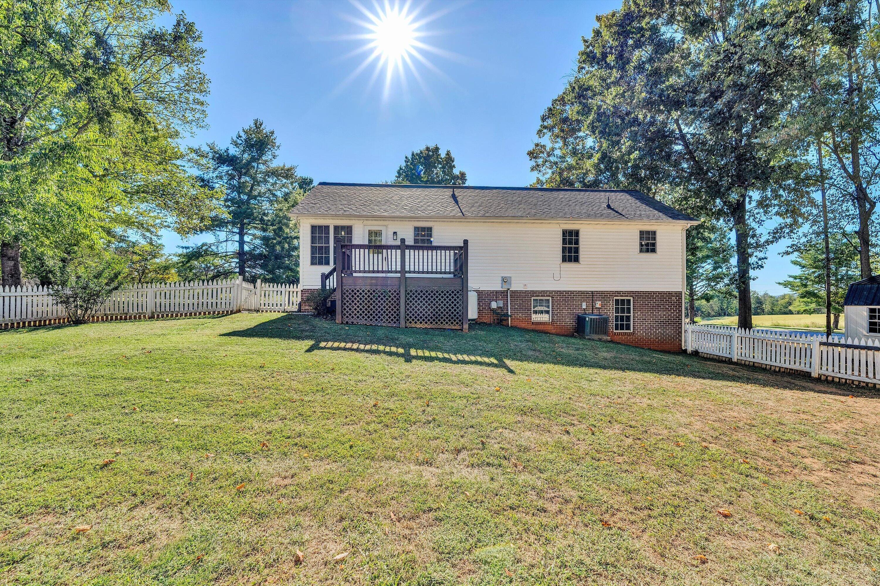 1929 Goode Road Goode, VA 24556 - Photo 38 of 41 38-1929 Goode Rd-106