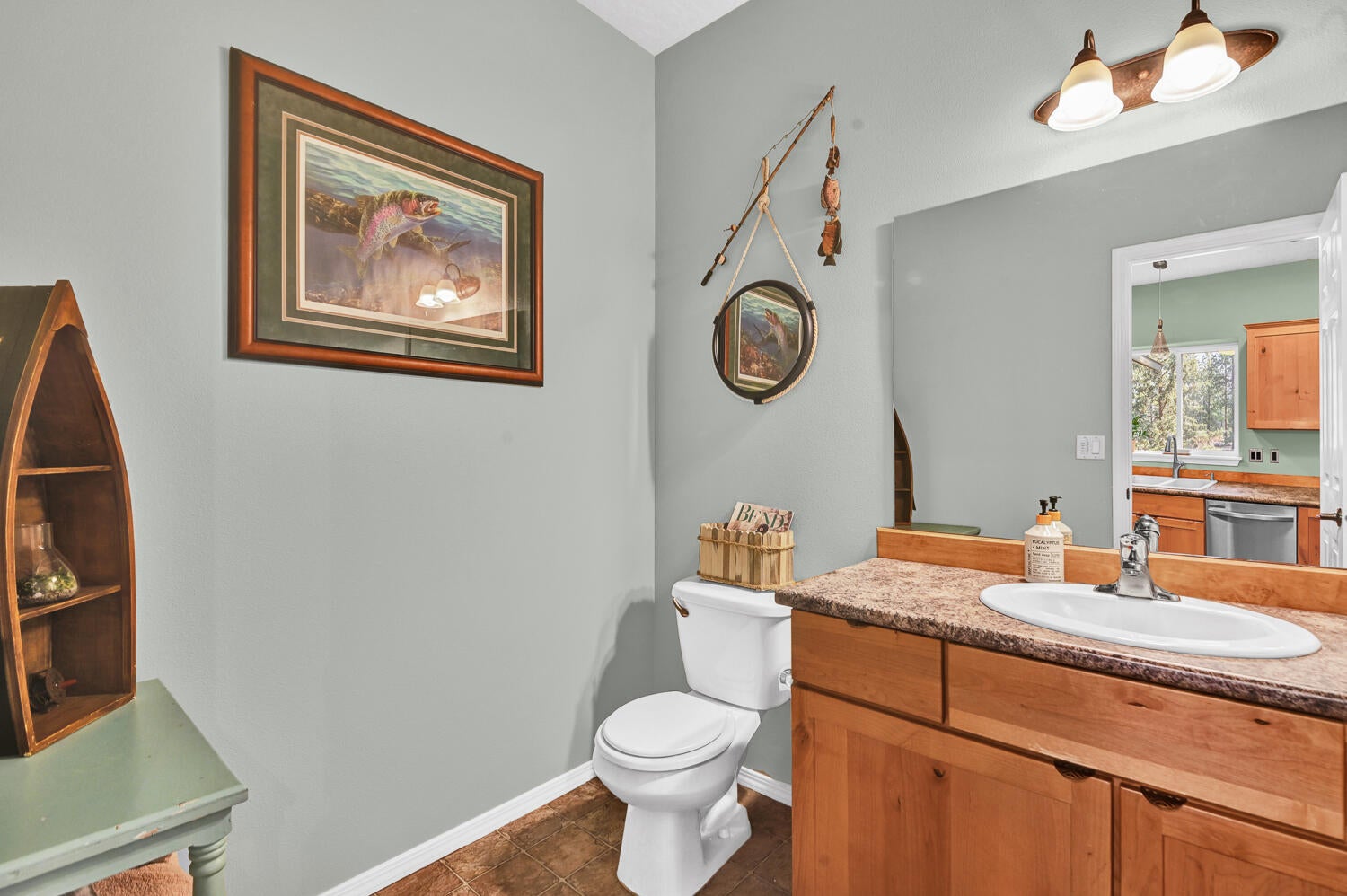 19198 Choctaw Road Bend, OR 97702 - Photo 14 of 45 Powder Room (.5 bath)