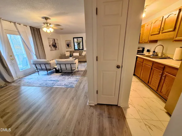 $175,000 | 3701 Cotswold Terrace, Unit 5G, Greensboro, NC 27410