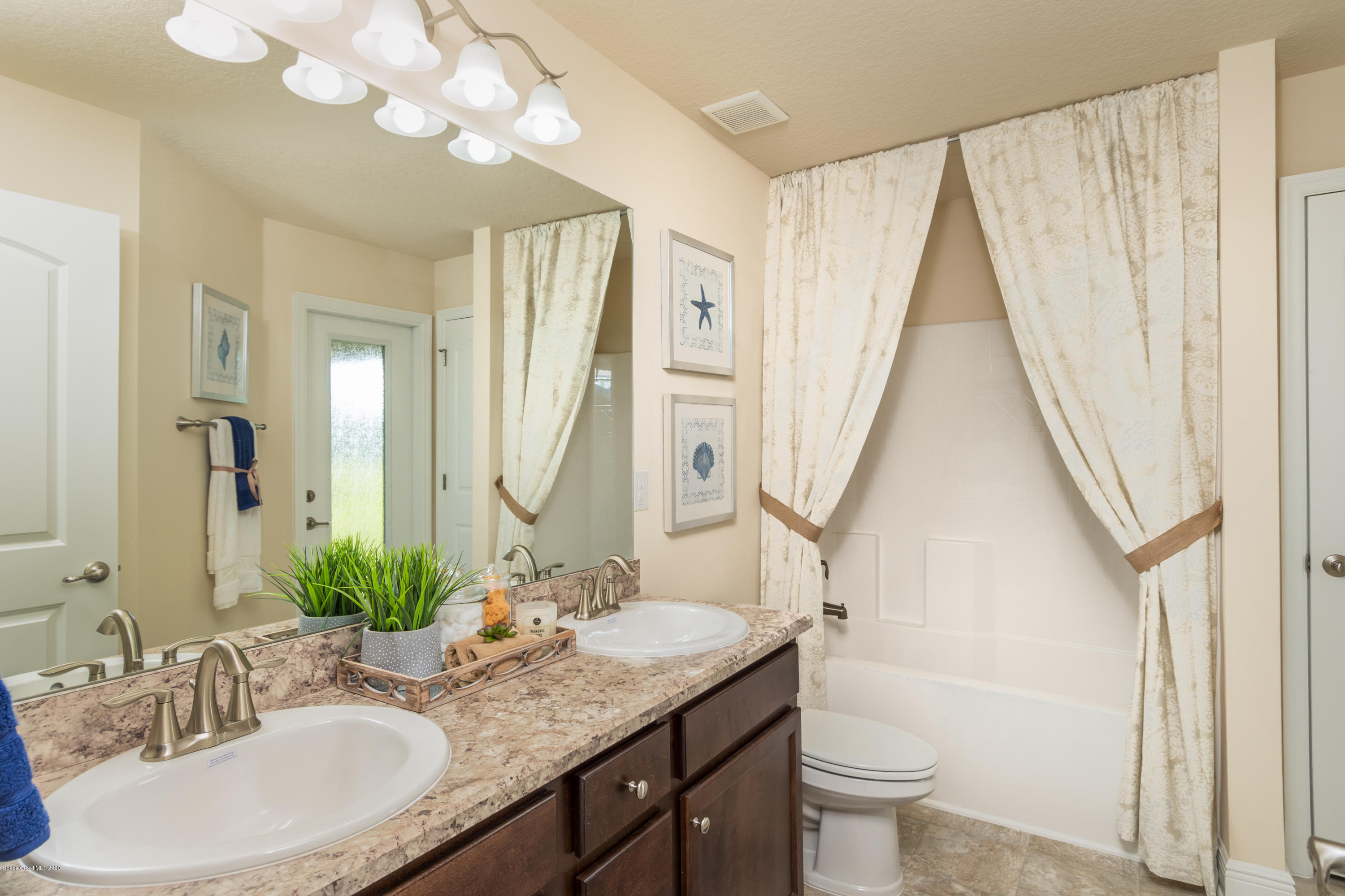 2182 Gandy Road Southwest Palm Bay, FL 32908 - Photo 17 of 22 large-10