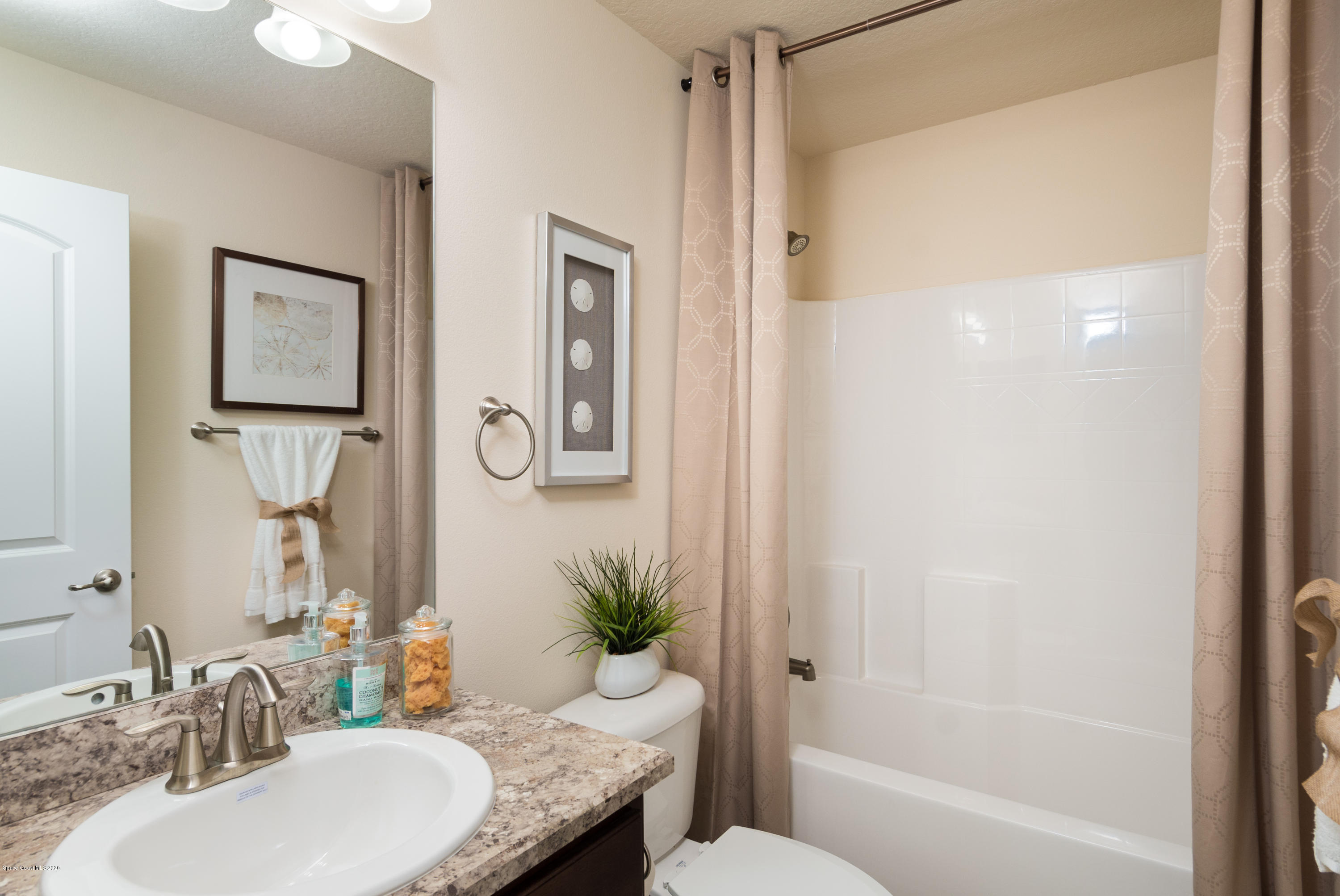 2182 Gandy Road Southwest Palm Bay, FL 32908 - Photo 19 of 22 large-18