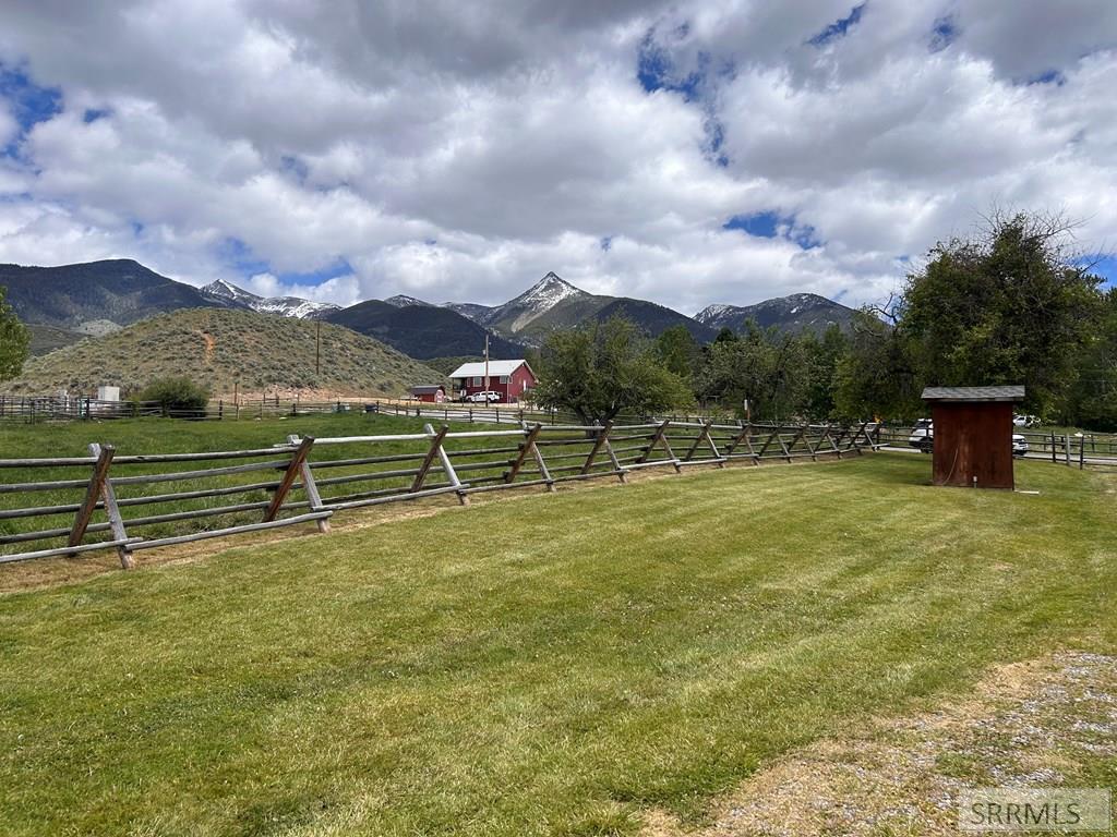 504 Carmen Creek Road Carmen, ID 83462 - Photo 9 of 56
