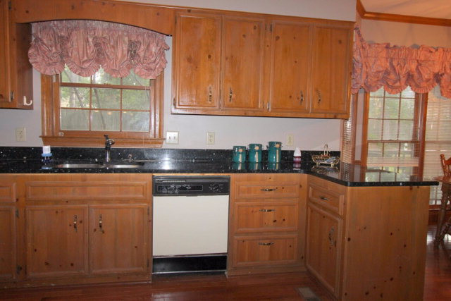 145 Springlakes Drive Martinez, GA 30907 - Photo 3 of 46 Gallery Image 3