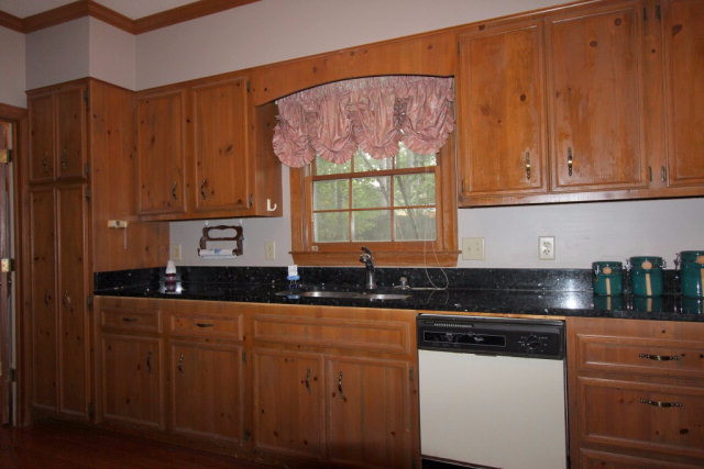 145 Springlakes Drive Martinez, GA 30907 - Photo 8 of 46 Gallery Image 8