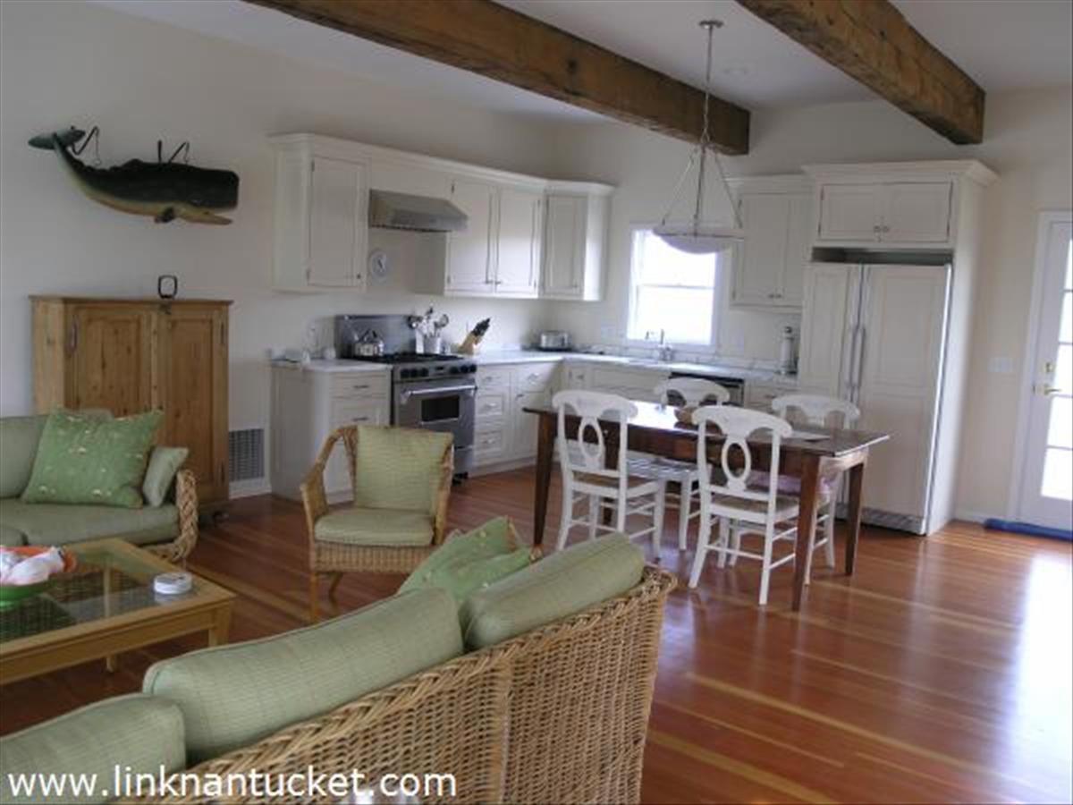 170 Cliff Road Nantucket, MA 02554 - Photo 12 of 13 Gallery Image 12