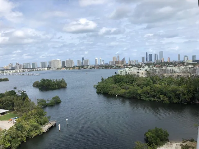 $650,000 | 16385 Biscayne Boulevard, Unit 1205, North Miami Beach, FL 33160