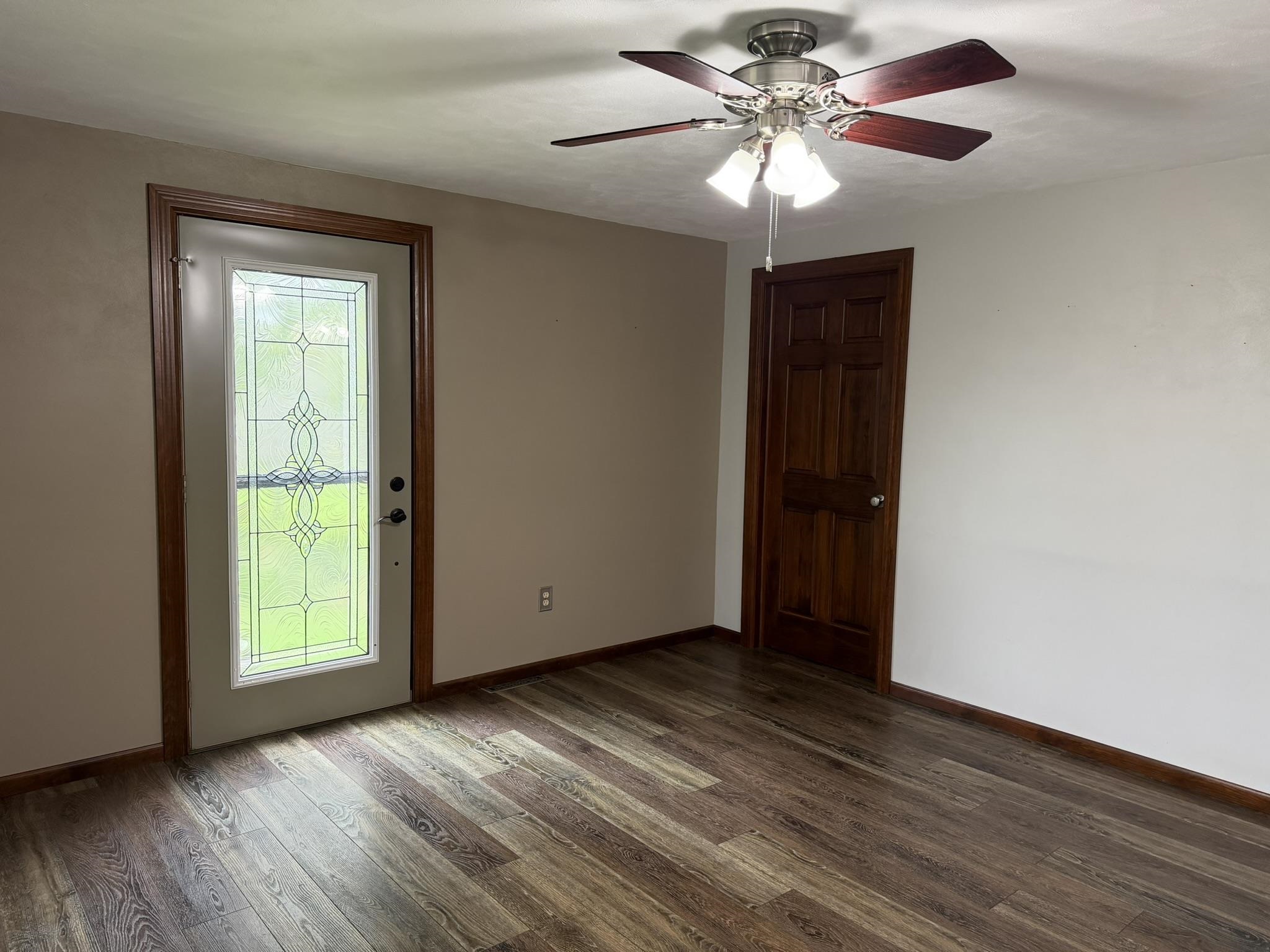 2472 West Red Oak Road Freeport, IL 61032 - Photo 23 of 54 Gallery Image 23