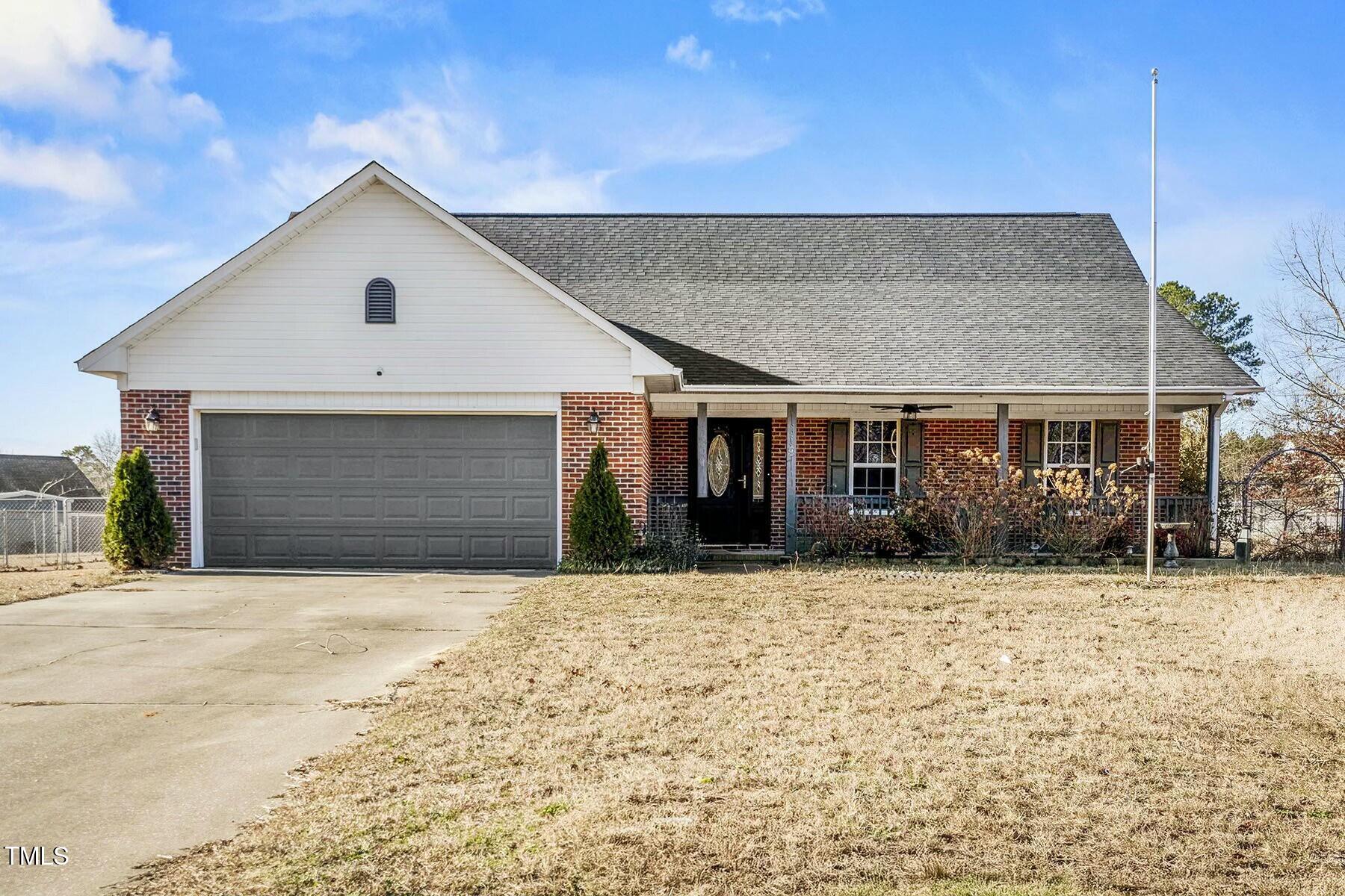 119 Wren Road Fayetteville, NC 28306 - Photo 2 of 30 tempImageNgKPy2