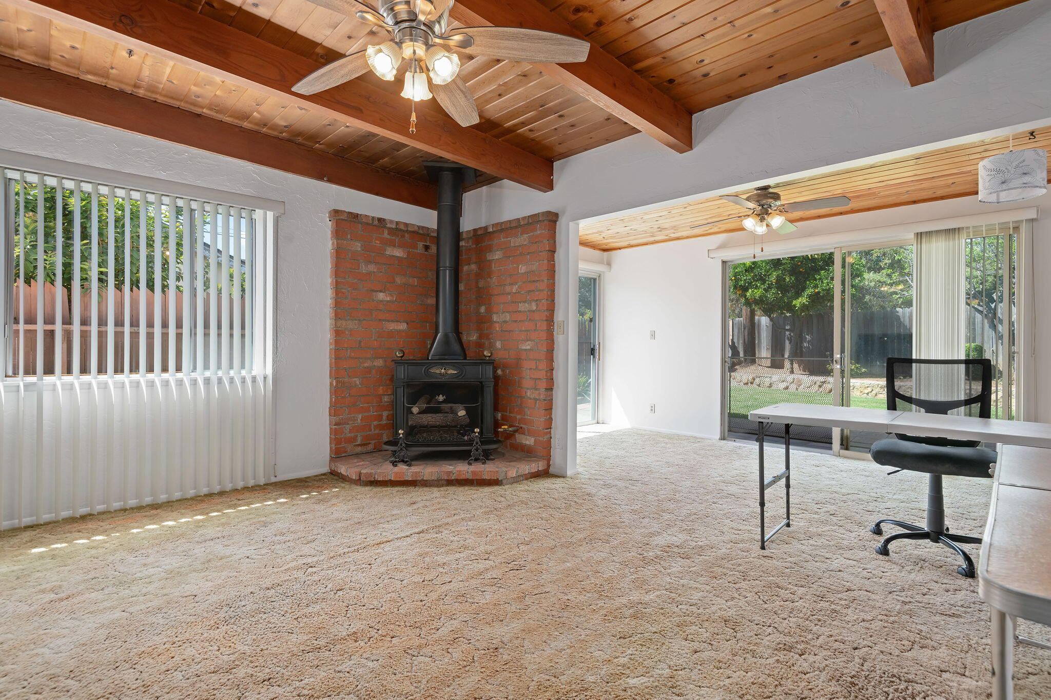 673 Rossmore Road Goleta, CA 93117 - Photo 18 of 25 18-Family Room