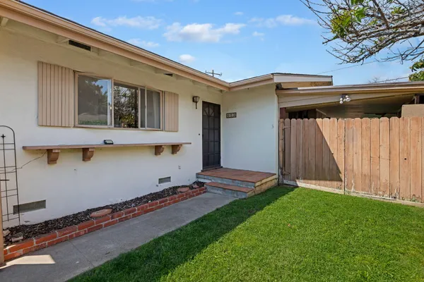 $1,245,000 | 673 Rossmore Road, Goleta, CA 93117