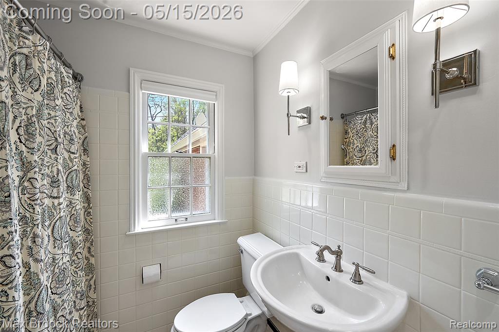 3900 South Ellamae Road Oakland, MI 48306 - Photo 9 of 36
