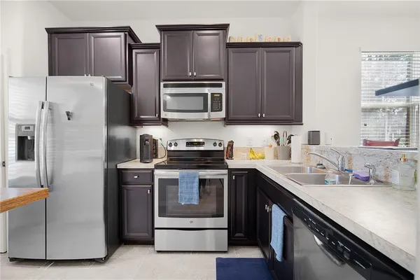 $1,895 | 107 Phillip Scott Drive, Daytona Beach, FL 32124