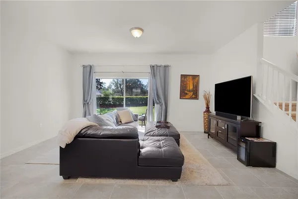 $1,895 | 107 Phillip Scott Drive, Daytona Beach, FL 32124