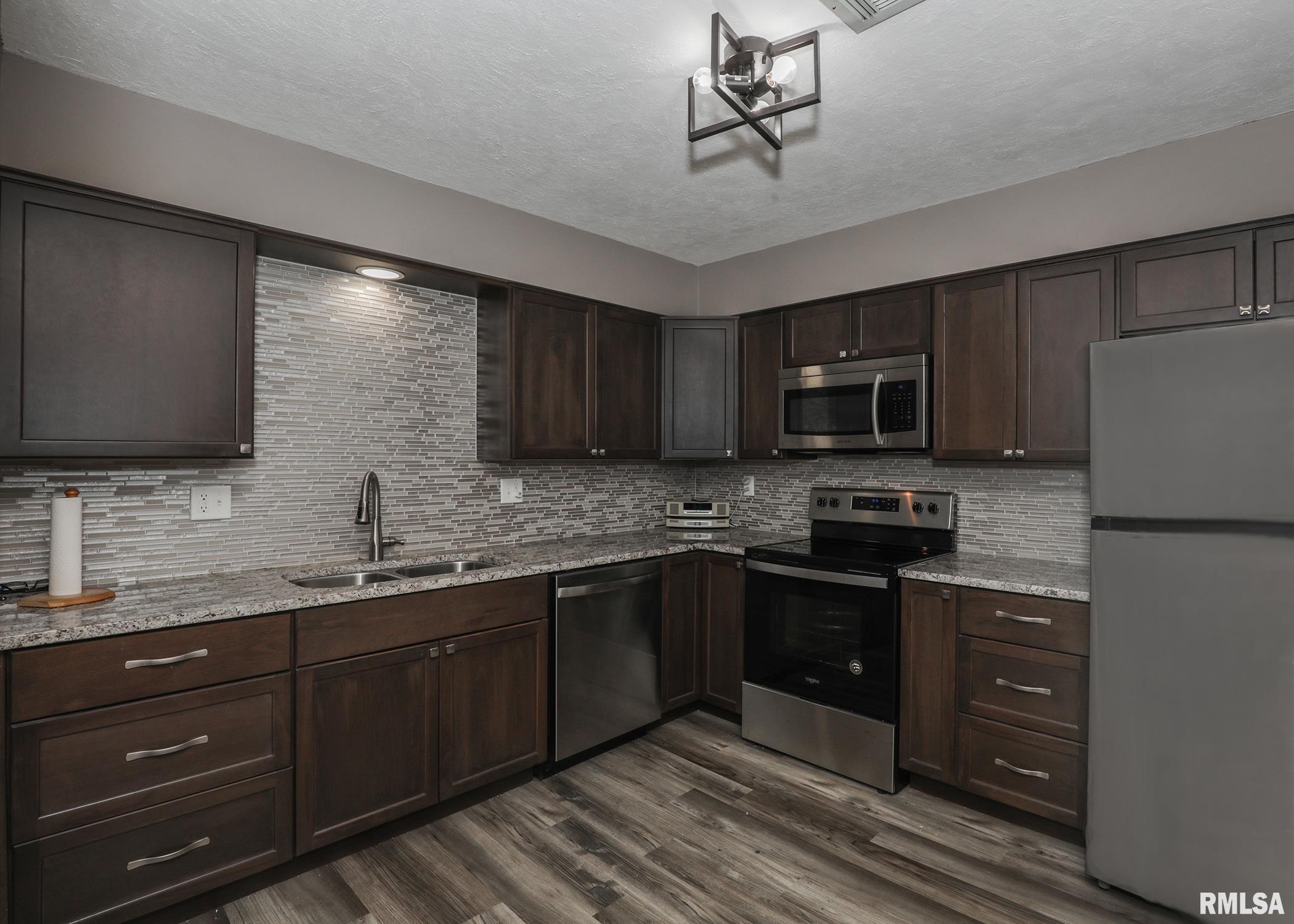 1350 Kimberly Ridge Road, Unit 307 Bettendorf, IA 52722 - Photo 3 of 25 Gallery Image 3