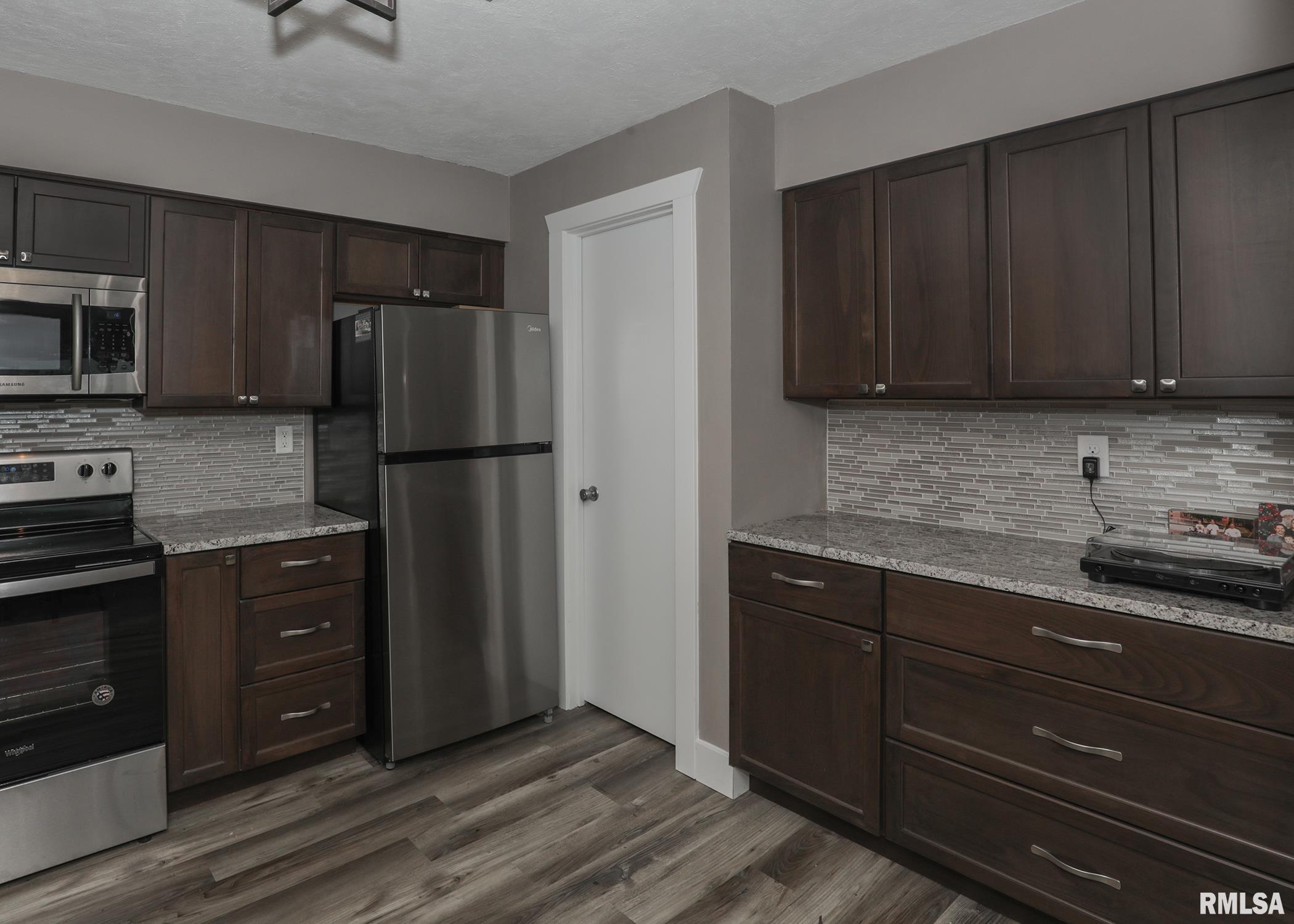 1350 Kimberly Ridge Road, Unit 307 Bettendorf, IA 52722 - Photo 4 of 25 Gallery Image 4