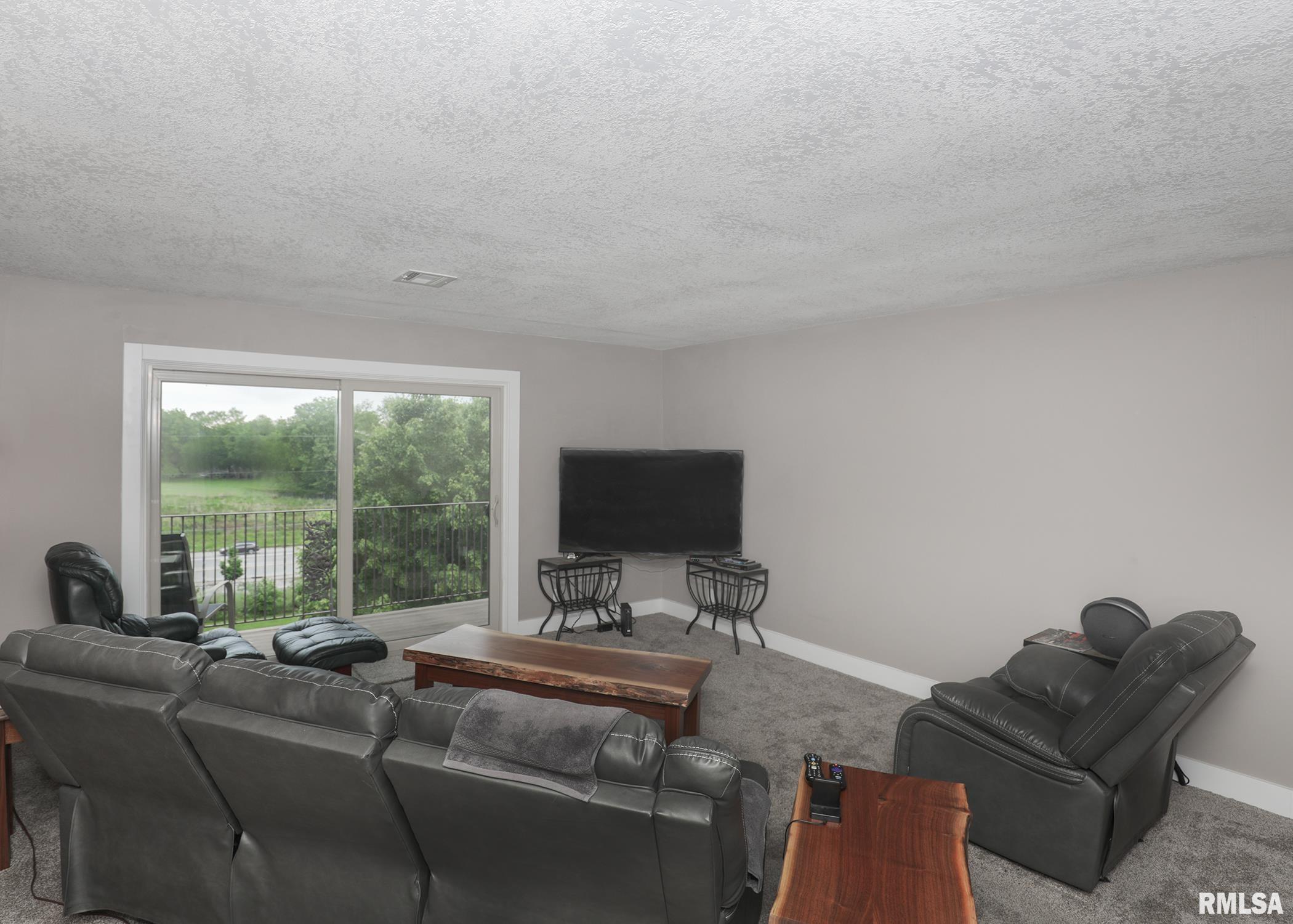 1350 Kimberly Ridge Road, Unit 307 Bettendorf, IA 52722 - Photo 9 of 25 Gallery Image 9