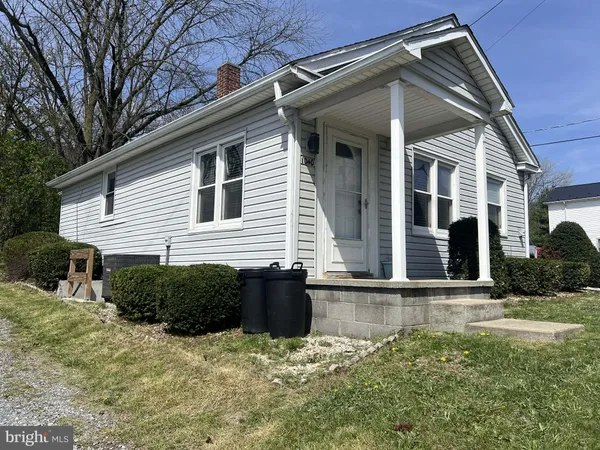 $171,000 | 1040 North Spring Street, Everett, PA 15537