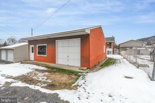 a backyard of a house