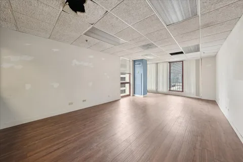 $299,000 | 200 North Dearborn Street, Unit 7CD, Chicago, IL 60601